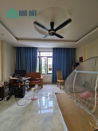 Bán nhà dịch vụ khu Yên Nghĩa Hà Đông, 50 m2, 5 tầng, 5 mặt tiền, giá mới 7 tỷ.