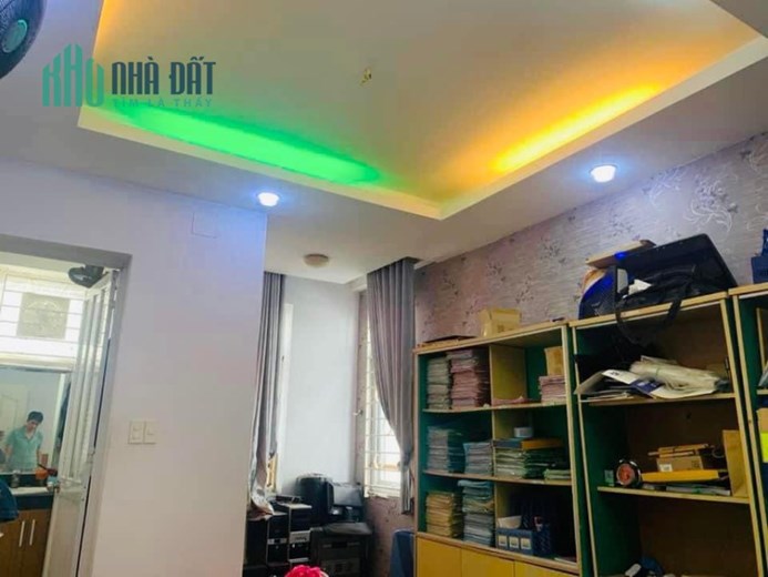 Định cư cần bán biệt thự 5 tầng view sông đường Đặng Thuỳ Trâm , p13, Q.Bình Thạnh , giá cực sốc 