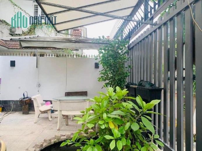 Định cư cần bán biệt thự 5 tầng view sông đường Đặng Thuỳ Trâm , p13, Q.Bình Thạnh , giá cực sốc 