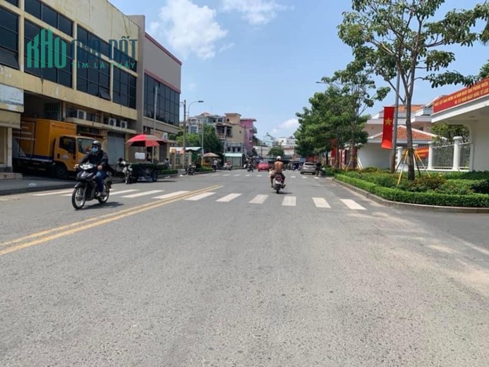 Cần bán gấp nhà đường Trưng Nữ Vương  , Hóc Môn giá chỉ 14 tỷ 499 