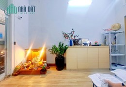 VỊ TRÍ HIẾM-CÁCH 1NHÀ RA PHỐ ÔNG ÍCH KHIÊM-NGÕ ÔTÔ-KINH DOANH-73M 23TỶ-Ở SƯỚNG