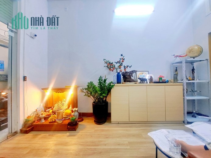 VỊ TRÍ HIẾM-CÁCH 1NHÀ RA PHỐ ÔNG ÍCH KHIÊM-NGÕ ÔTÔ-KINH DOANH-73M 23TỶ-Ở SƯỚNG