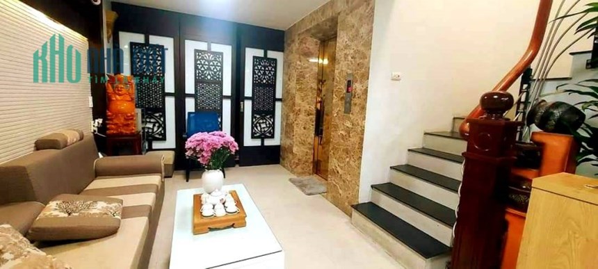 54m Mặt Tiền 5m Giá 5.9 Tỷ Phố Chùa Bộc. Nhà Dân Tự Xây Chắc Chắn. Ô Tô Đỗ Sát Cửa. Chủ Thiện Chí