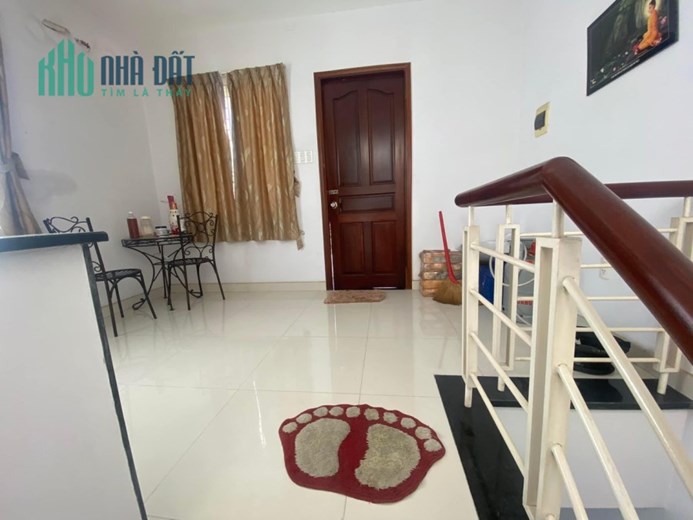 NHÀ NGUYỄN TRÃI -4TẦNG -KHU VỰC SẦM UẤT- CHỦ CẦN BÁN