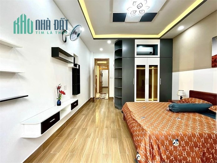 Nhà đẹp Phạm Văn Chiêu, Gò Vấp – Đường 12m, 70m2, 5 tầng tặng nội thất.