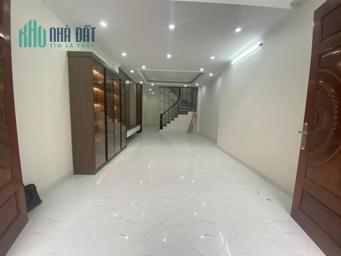 Mua bán nhà riêng Nguyễn Chính Hoàng Mai Hà Nội giá rẻ 72m2 giá 10 tỷ ( thương lượng ), ô tô tránh