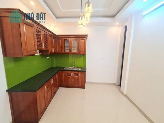 Bán nhà LK Minh Khai 35/40m, 5T, ngõ thông, gần phố, tiện ích ngập tràn, chỉ 3.9 tỷ