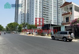 Bán nhà số 31 Nguyễn Văn Hưởng phường Thảo Điền Quận 2 80 tỷ