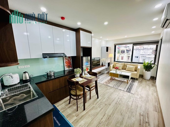 Nợ ngân hàng bán gấp nhà 4 tầng Hồ Ba Mẫu, Đống Đa 72m2, giá chỉ 6 tỷ