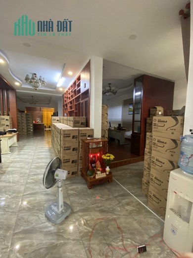Bán nhà Mặt tiền KD đường Linh Trung Thủ Đức, ngay  XLHN, dt 240 m² Giá 23 Tỷ