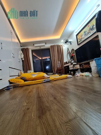 Bán nhà 169 Hoàng Mai, gần 254 Minh Khai, 30m, 5T cách oto 20m, nhà đẹp, chỉ 3.6 tỷ