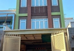 CẦN BÁN NHÀ MT VĂN CAO NGANG 6.5 M BỀ THẾ - HẺM NHỰA 7M - ĐÚC 5 TẤM CHỈ 11 TỶ