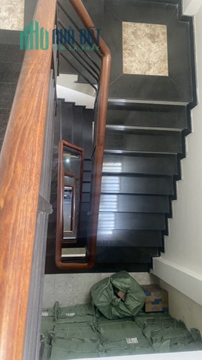CẦN BÁN NHÀ MT VĂN CAO NGANG 6.5 M BỀ THẾ - HẺM NHỰA 7M - ĐÚC 5 TẤM CHỈ 11 TỶ