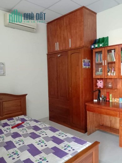 Bán nhà đường Phạm Văn Bạch, P15, Tân Bình, 63m2, 2 tầng, giá rẻ, nhỉnh 4 tỷ.