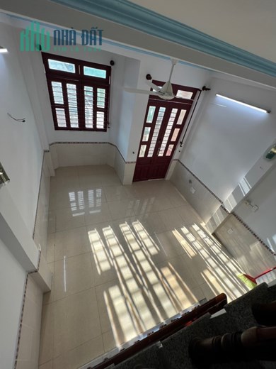 Cho thuê nhà đẹp sát MT Lũy Bán Bích quận Tân Phú 4 x14 -3T BTCT 10 triệu