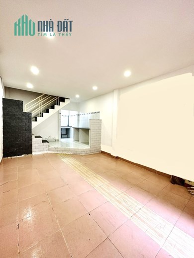 BÁN NHÀ D2 THÔNG QUA D5 3,6X7,6 XÔ VIẾT NGHỆ TĨNH P25 GIÁ 2TY940,HẺM 3M KHU DÂN TRÍ