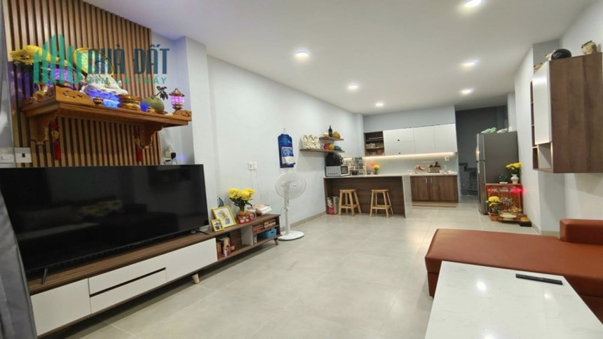 Bán nhà Thạnh xuân 24 P.thạnh xuân quận 12, vuông đẹp, Đường 3m, giá giảm còn 2.85 tỷ