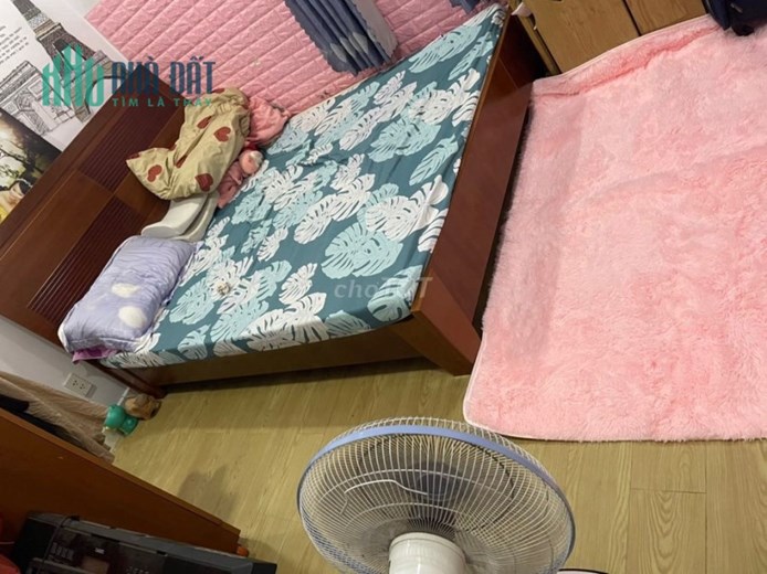 Căn hộ 2 phòng ngủ, đối diện bệnh viện, cách ngã tư thủ Đức 500m.