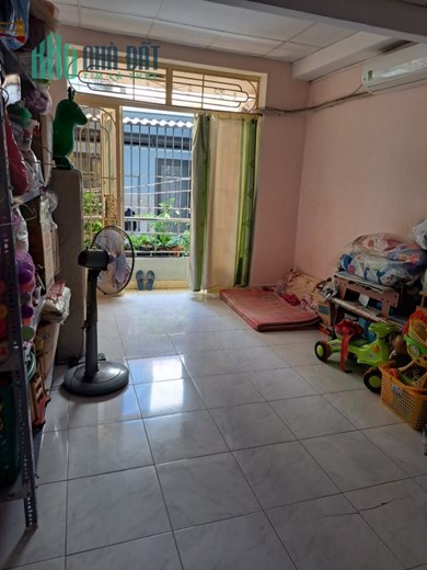 Bán nhà Đường Điện Biên Phủ  P.17 Q.Bình Thạnh DT 36 m2 (3 Tầng) Chỉ 3,9 tỷ vào ở ngay