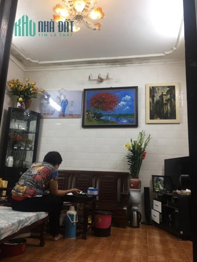 NHÀ ĐẸP LÔ GÓC, NGÕ NÔNG THOÁNG RỘNG – 3 tầng Nguyễn Trường Tộ 26m chỉ 3.6 tỷ