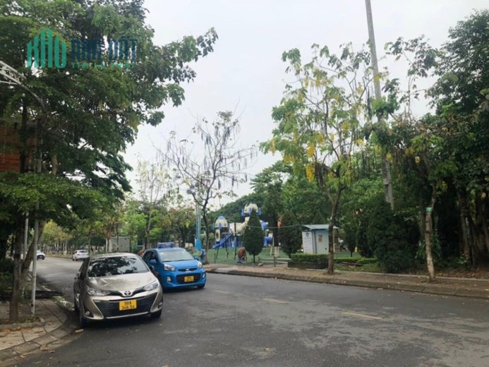 BÁN ĐẤT LÀN 2 NGUYỄN ĐĂNG ĐẠO- KĐT ĐẠI DƯƠNG- MT SIÊU TO 6M- VỊ TRÍ SIÊU ĐẸP - ĐỐI DIỆN VƯỜN HOA- 3