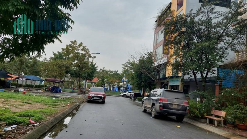BÁN ĐẤT LÀN 2 NGUYỄN ĐĂNG ĐẠO- KĐT ĐẠI DƯƠNG- MT SIÊU TO 6M- VỊ TRÍ SIÊU ĐẸP - ĐỐI DIỆN VƯỜN HOA- 3