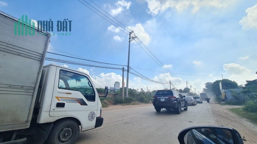 Bán lô 4210m2 mặt đường TL310, Hướng Đạo, Tam Dương Giá: 45 tỷ .Liên hệ: 0986.454.393 - 0986.797.222