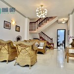 HXT TRÁNH ĐINH BỘ LĨNH - SÁT MT - 4.2X19M - 4 TẦNG BTCT - 7PN, 6WC