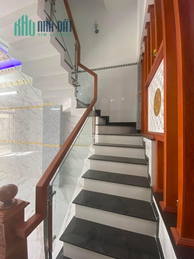 Bán nhà mới xây, 10m ra MT Hương Lộ 2, 4 tầng, chỉ 6.85 tỷ, 5PN, 6WC, HXH 12m.