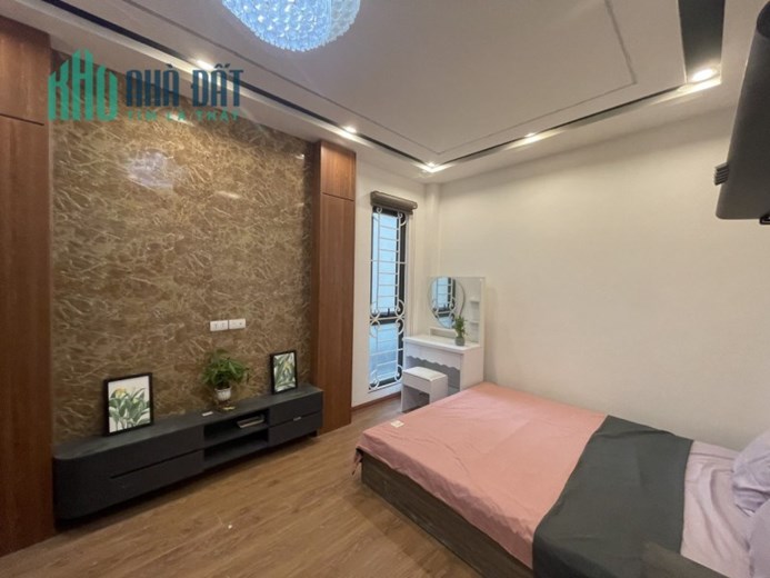 Bán nhà Văn Chương 43m2 x 5 tầng, gần oto, 3 gác đỗ cửa, lô góc, 2 thoáng, nhỉnh 5 tỷ