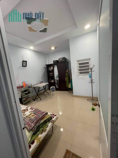 Nhà Âu Cơ BTCT, 4 tầng Tân Bình mũi tàu LBB, 3.7x14, 3PN, 4WC, chỉ 6.96 tỷ TL