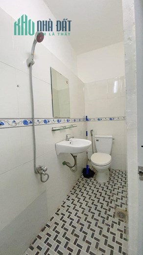 Bán nhà hẻm Nguyễn Đình Chiểu, P4, Q3, 5m x4m, Giá : 3,65 tỷ