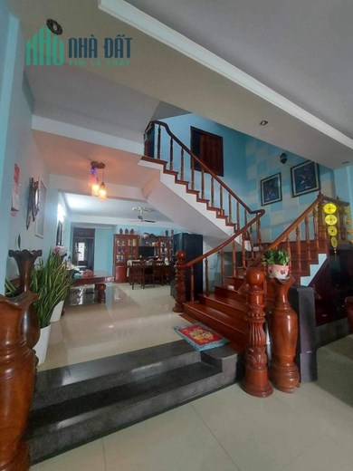 Bán nhà gần biển Mỹ Khê MT Mai Thúc Lân Đà Nẵng 140m2 3 tầng Giá chỉ 1X Tỷ