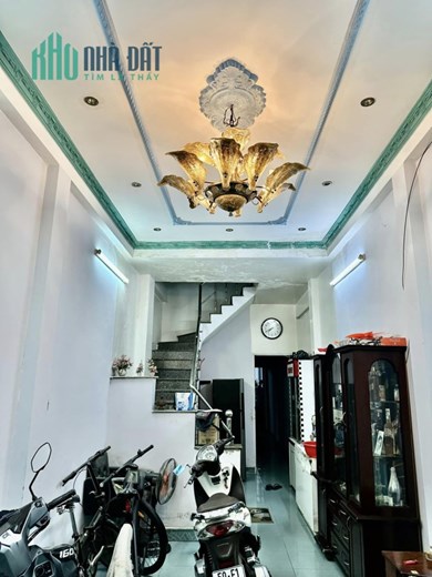 Nhà bán hẻm 5m gần Phan Đăng Lưu, Bình Thạnh, 3 tầng, DT 3m x 29m, nhỉnh 7 tỷ