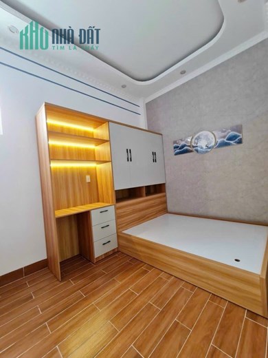 BÁN NHÀ TRỆT LẦU MỚI XÂY - HẺM 11 NGUYỄN VĂN LINH - NINH KIỀU - CẦN THƠ