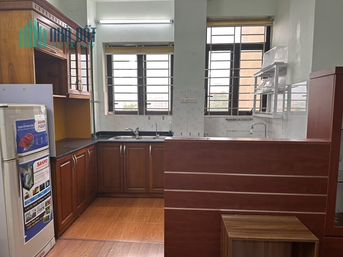 CHÍNH CHỦ BÁN CĂN B11A NAM TRUNG YÊN 63.5M2 LH 0965990898