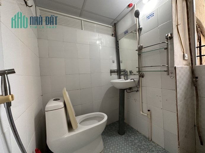 CHÍNH CHỦ BÁN CĂN B11A NAM TRUNG YÊN 63.5M2 LH 0965990898