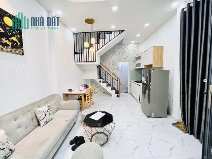 Nhà bán trung tâm phú nhuận, 3 tầng, 2PN, DT 3.5mx6.5m, chỉ 3 tỷ 7