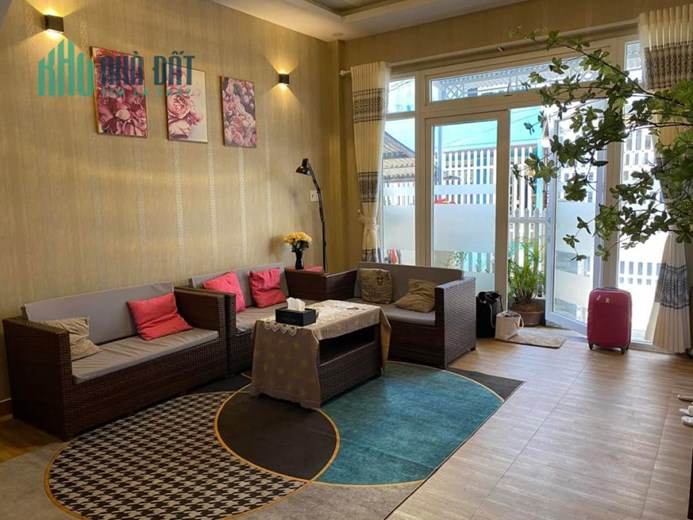 Bán Nhà Đẹp Đường Phan Chu Trinh P9 Đà Lạt