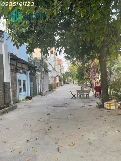 Kẹt tiền cần bán gấp đất thổ cư Đường Trục, Phường 13, Quận Bình Thạnh.