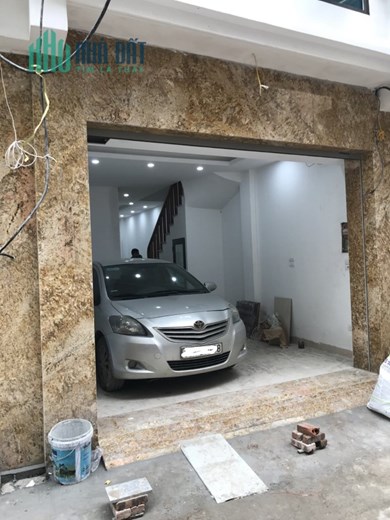 Trần Cung Hoàng Quốc Việt Nhà mới 6T thang máy Gara ô tô ngõ thông DT54m