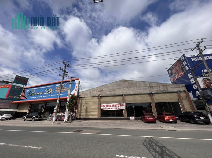 CHO THUÊ SHOWROOM NGAY TRUNG TÂM ĐẠI LỘ BÌNH DƯƠNG  PHƯỜNG CHÁNH NGHĨA, TP THỦ DẦU MỘT