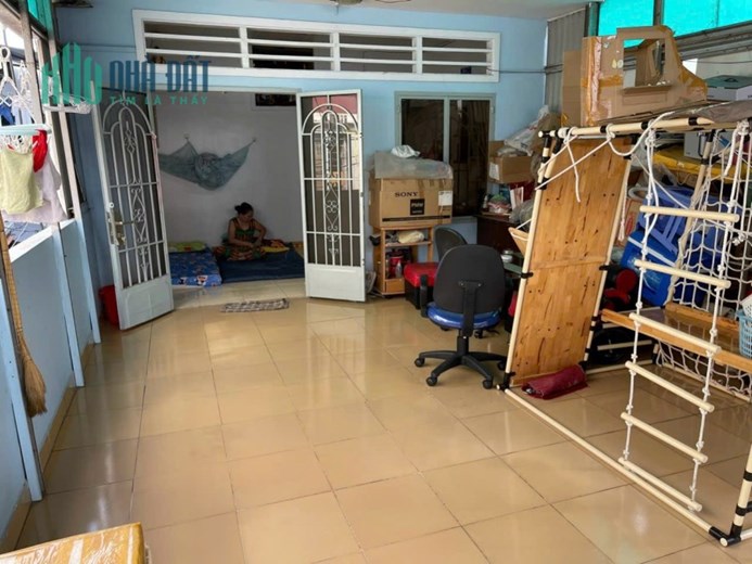 Bán nhà 2 tầng, 4.6x15m Thống Nhất, Hẻm bagac, vị trí trung tâm chỉ 4 tỷ