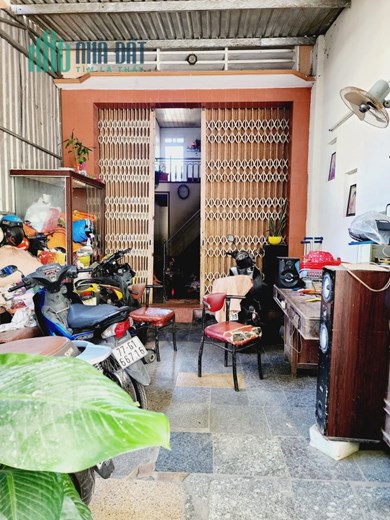 Bán Nhà Hẻm Trần Hưng Đạo P.Đống Đa Quy Nhơn , 76m2 , Gác Lỡ , Giá 2 Tỷ 500Tr