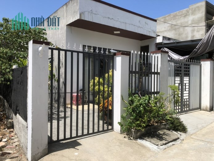 Bán gấp nhà giá rẻ chỉ hơn 2 tỷ tại Bình Kỳ, Ngũ Hành Sơn