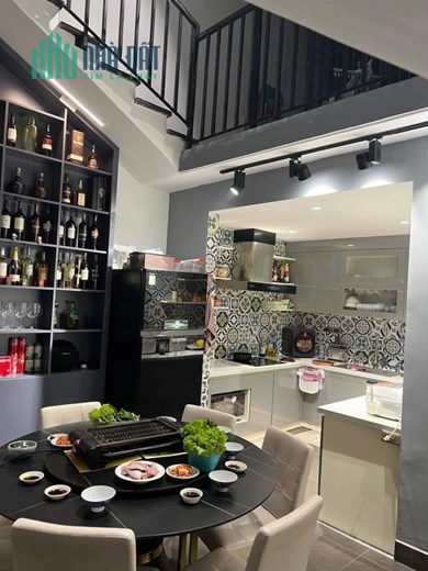 NHÀ SÀI ĐỒNG ( LONG BIÊN)_ Ô TÔ TRÁNH , DỪNG ĐỖ_ KHU V.I.P _ TẶNG FULL NỘI THẤT CAO CẤP.