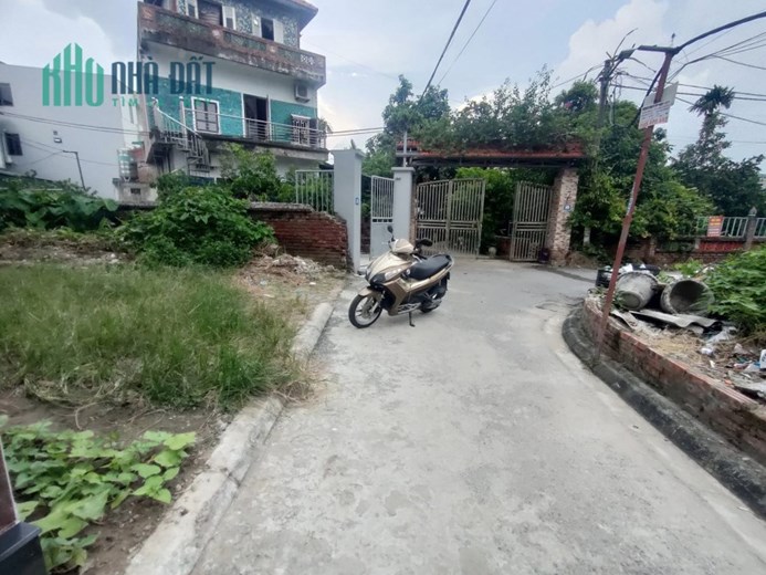 ĐẤT ĐÔNG DƯ( GIA LÂM)_ NGÕ Ô TÔ THÔNG_KHU VỰC PHAT TRIỂN_XÂY NHÀ CỰC ĐẸP _ KHU VỰC TRUNG TÂM_ 38 M2