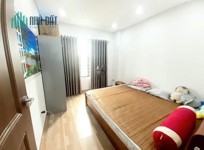 Trần Quang Diệu 28m*5T, nhà đẹp ở ngay sát ô tô dừng đỗ 3.3 tỷ