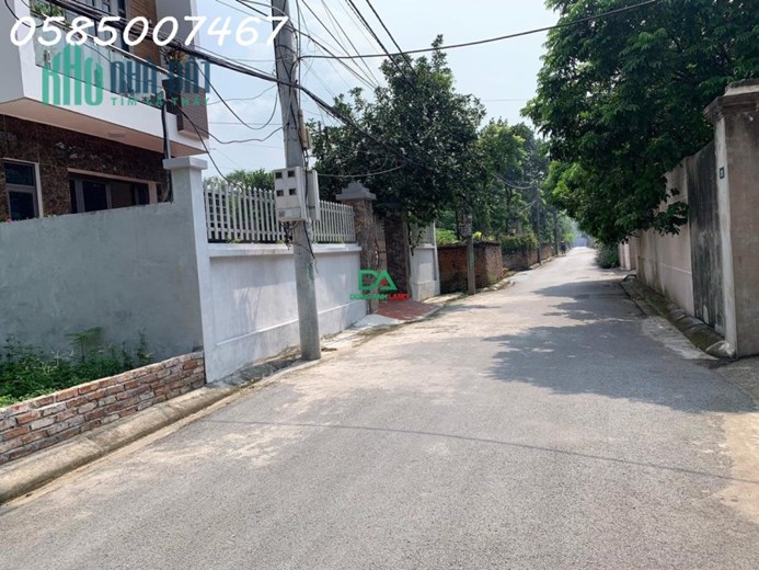 Bán 100m Bìa Làng Cổ Dương Tiên Dương Giá Rẻ đường ô tô tránh