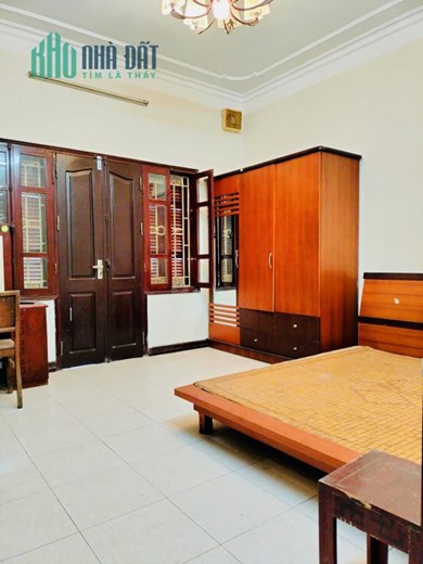 Nhà 48m Mặt Tiền 4.2m Giá 3.5 Tỷ Phố Khương Đình Thanh Xuân. Nhà 2 Thoáng. Chính Chủ Thiện Chí Bán